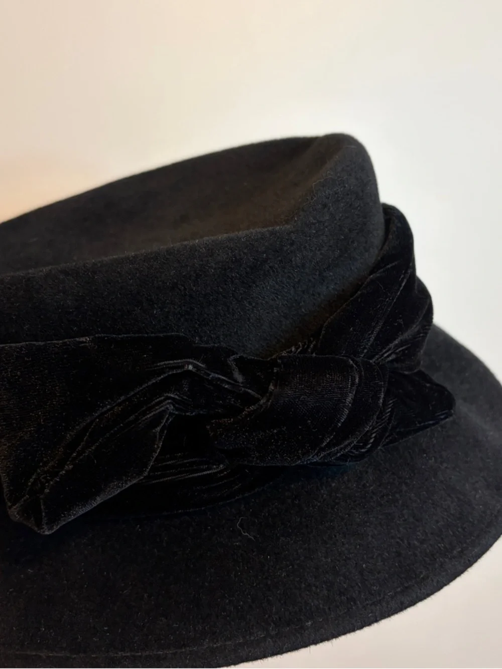 Diamond Supply Co. Black Velvet-Band Wool Fedora Hat